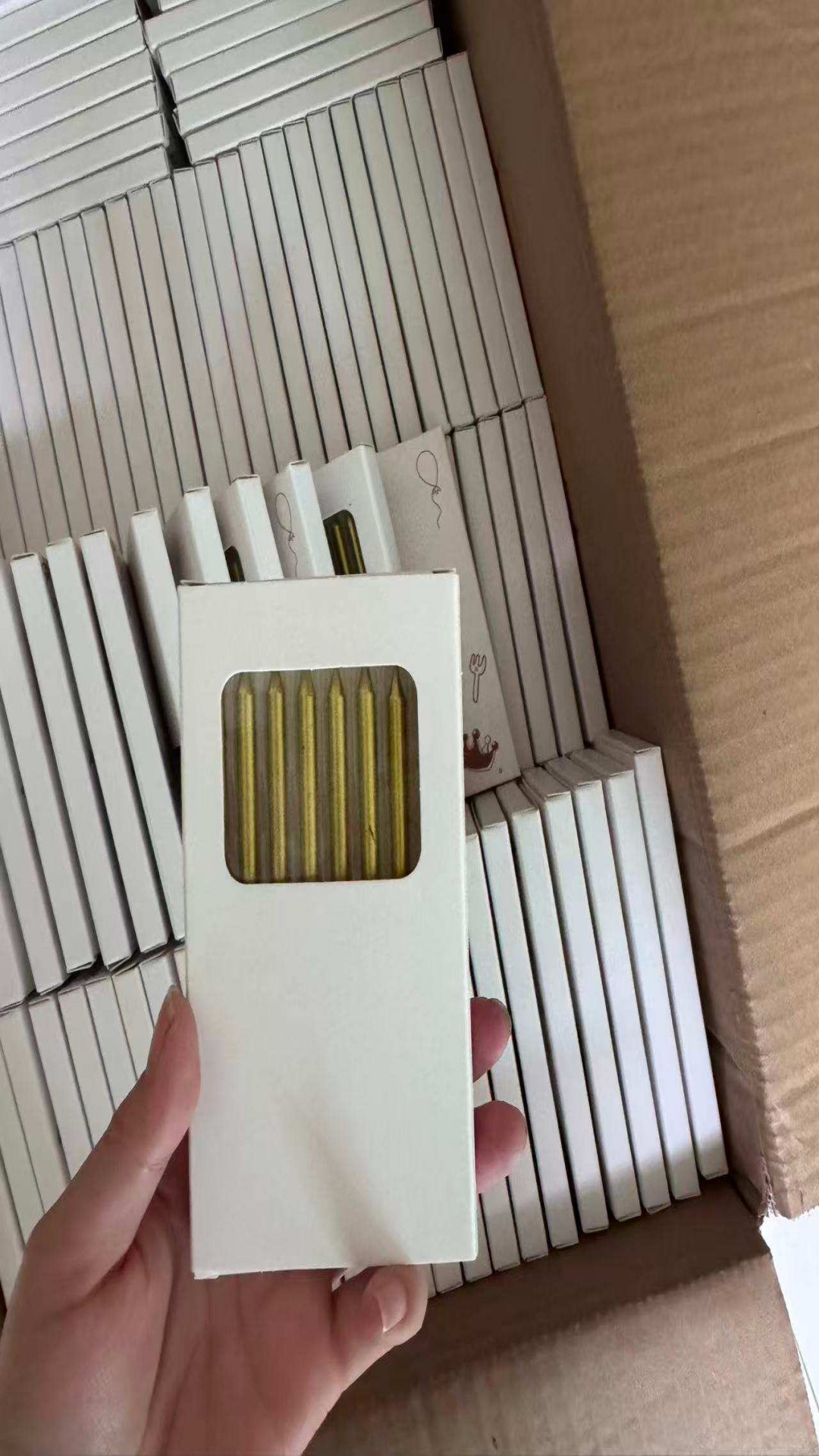Yurui birthday candles for wholesale buyers