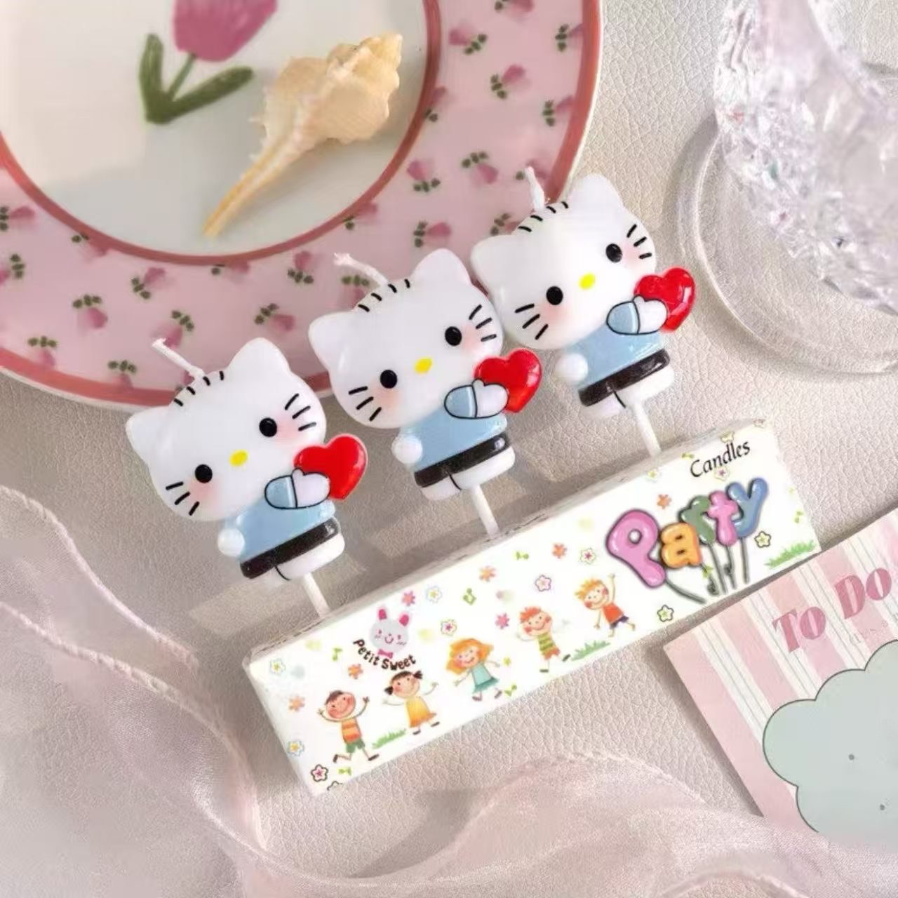 Blue kitty character birthday candles